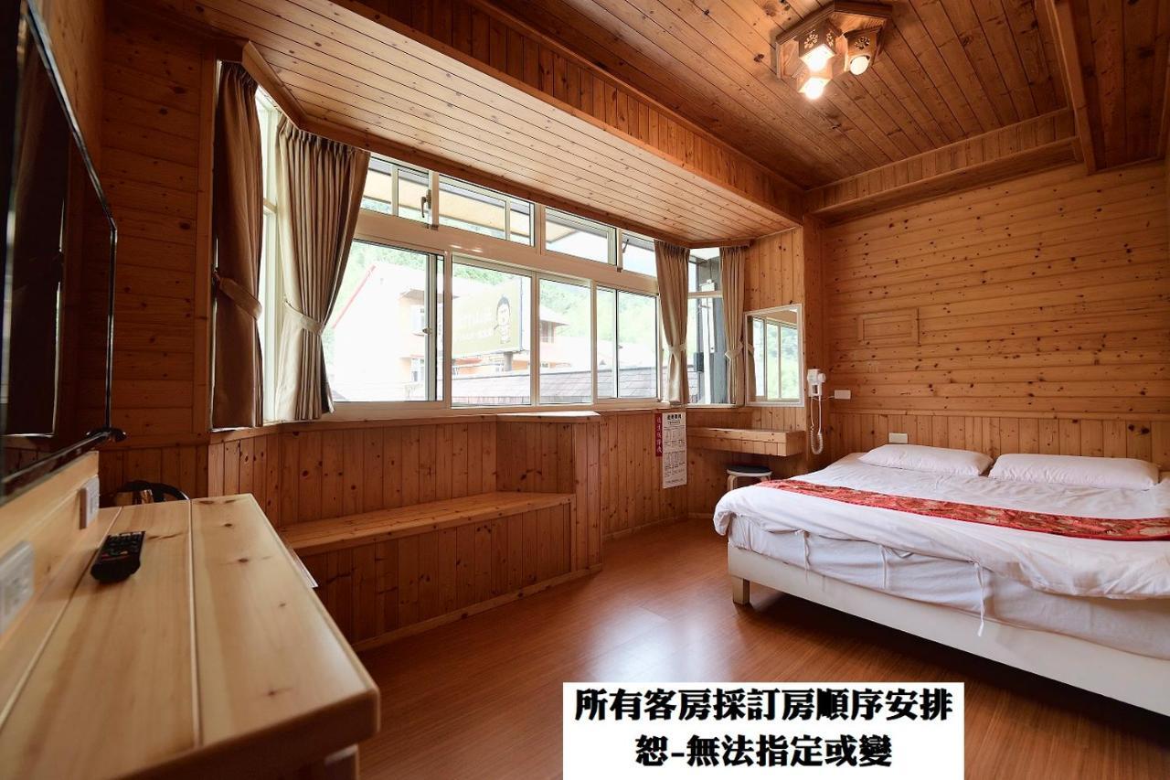 溪頭桂竹山莊民宿 Lugu Exterior foto